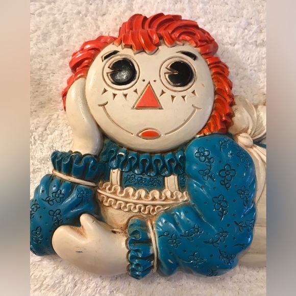 Vintage Raggedy Ann Wall Art Bobbs and Merrill Company Design Made by Dart Ind. - Picture 2 of 6